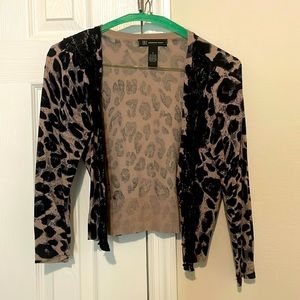 Tiger print size small great condition lace accent